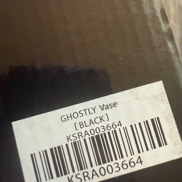 Killstar Haunted Home Ghostly vase - Picture 4 of 4